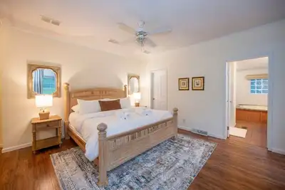 Image de Private 4br Oasis | 2 Kng BDs | 4 TVs | Free Wi-Fi