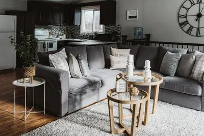 Image de Burnt River Waterfront- Kayaks, Hot tub, WiFi