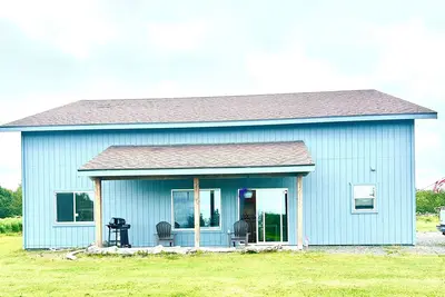 Image de Touch of Alaska: Volcano Vista - Full House with Views