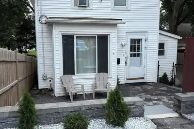 Image de Charming 3-bedroom house with fast WiFi and is pet-friendly in Brockton
