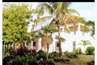 Image de WatamuRustic Beach Coastal Living, Ocean, Seafood & Private Pool.