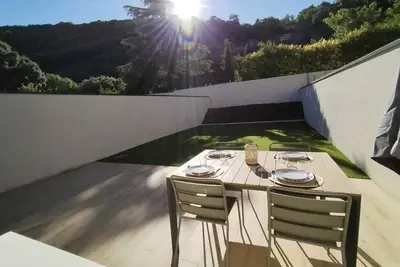 Image de Charmante maison neuve Rochemaure vacances en famille ou déplacements pro
