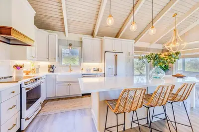 Image de Bella Vista Beach Cottage~4Min Walk to Beach!