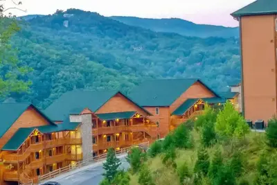 Image de Beautiful Two-Bedroom Villa in the gorgeous Smokey Mountains!