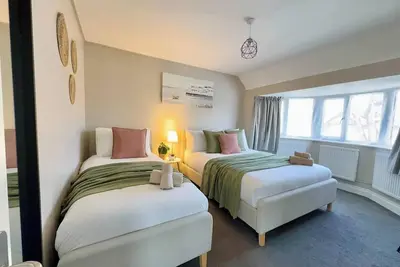 Image de Comfortable Private Triple Room 30 Min to Central