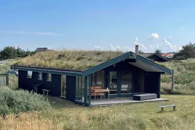 70s charm just 300 m from the beach