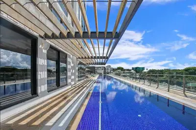 Image de Bright Brisbane Cbd resort-style escape