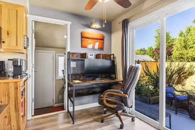 Image de All New Affordable 1bdrm! - Albany