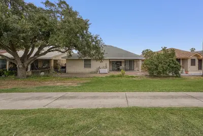 Image de Bright Pharr Getaway | Spacious Family Home w/ Garage & Wi-Fi