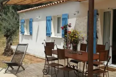 Image de villa havre de paix proche des plages