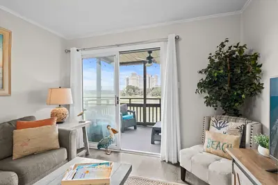 Image de Mariners Cove Unit A211 - Water View!