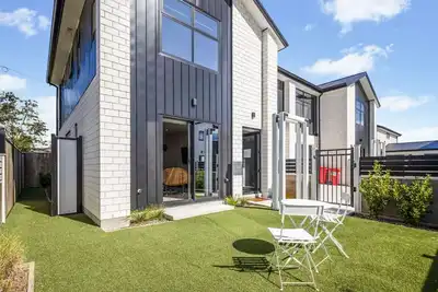 Image de Homey Haven in Trentham - 3br
