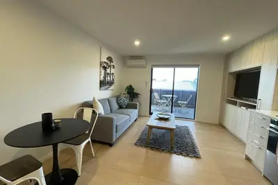 Image de Trendy Inner-City Apartment