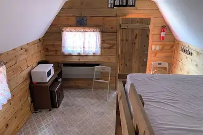 Image de Cozy 2-bed cabin in delightful Cañon City with WiFi, Ac