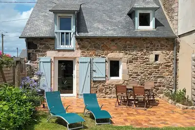Image de Maison de charme avec jardin clos à 2 km des plages