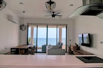 Image de 2-bedroom 2-bathroom Beachfront Apartment in Paamul, Riviera Maya