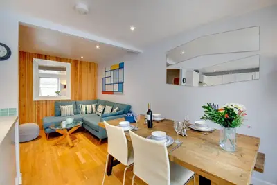 Image de Quayside is an eighteenth century townhouse in the heart of Fowey
