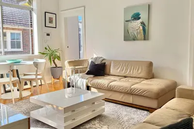 Image de Bondi Junction Pad — placid, quiet and cozy.