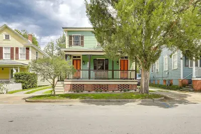Image de Unit A | Historic New Bern Stay!