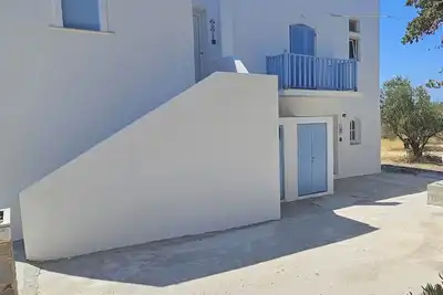 Image de Blue & White View-White Villa