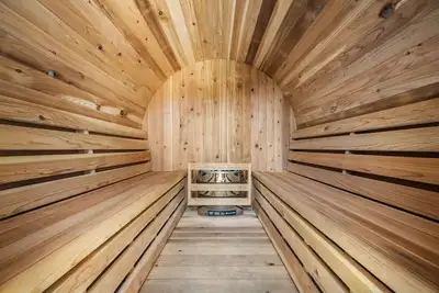 Image de Sauna + Ice Bath! - Your Health Retreat Escape
