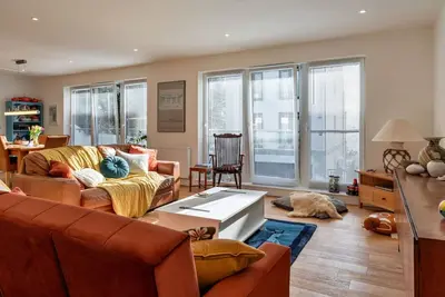 Image de Belle maison de vacances pour 6 personnes avec Wifi, terrasse et parking