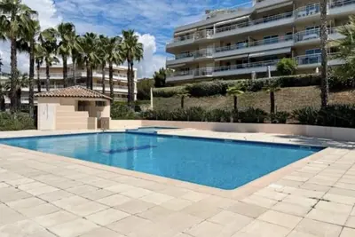 Image de Villeneuve loubet residence avec piscine, plage 15 min à pied