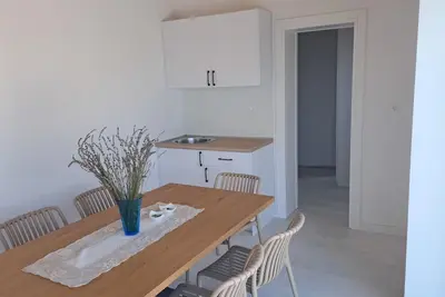 Image de Maison de vacances Domanovići pour 1 - 6 personnes avec 2 chambres à coucher - Maison de vacances