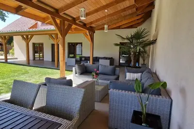 Image de Apartament z basenem, spa, jacuzzi z hydromasażem