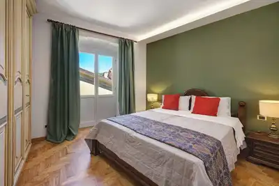 Image de Appartement 'Holiday Home' avec Balcon, Wi-Fi et Climatisation