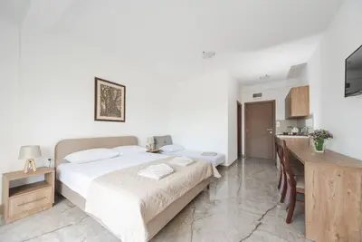 Image de Family and couple-friendly apartment in Petrovac with the sea view