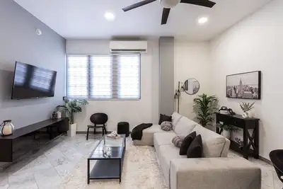 Image de B&W Oasis • Relax & Reconnect - 2br - Old San Juann