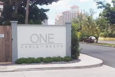 Image de Two Bedroom Condo at One Cable Beach with Patio