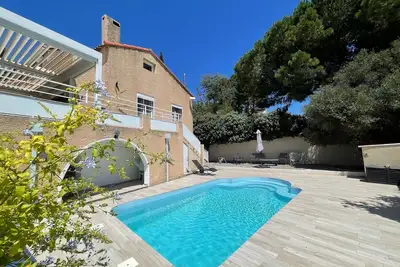 Image de Maison 3 à 5 chambres, avec piscine, côte bleue