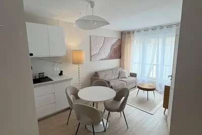 Image de Studio 4 pers, coin nuit, Plage & Marché à 150m à pied et Parking privé