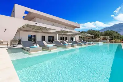 Image de Celestial Luxury Villa Private Pool & Jaccuzzi