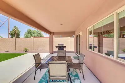 Image de 1 Mi to Golf Course: Yuma Oasis w/ Furnished Patio