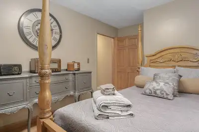 Image de The Shore Line Room at Newaygo Bed & Breakfast