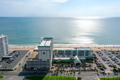 Image de New Wonderful Studio King Bed in Daytona Beach!