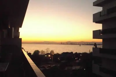 Image de Olgas Apartment with 3 Bedrooms in Thessaloniki