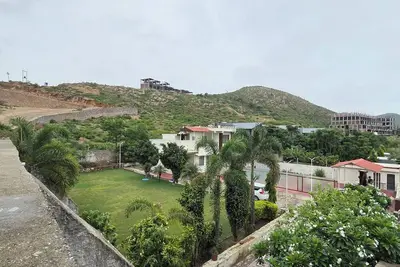 Image de Gtn Aranya Villas Powered By Gtn Holidays Llp 2 Bhk Garden pool kitchen villa