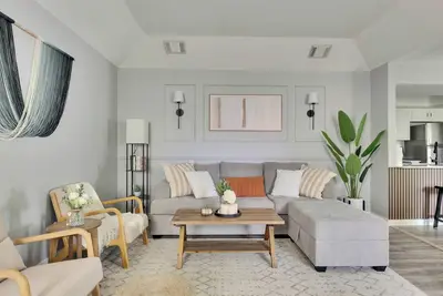 Image de Modern 2br in North Austin! Pet Friendly + Wfh Ready