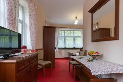 Image de Willa Słoneczna Róża pokoje ze śniadaniami w centrum szklarskiej poreby