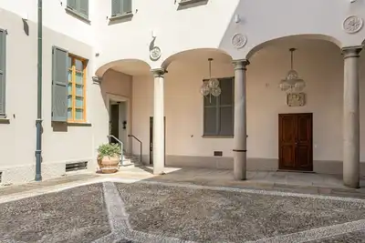 Image de Appartement à Milan avec 1 chambres à coucher, 4 couchages