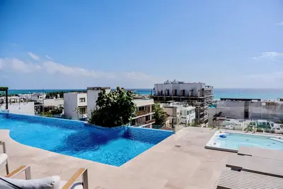 Image de Dreamy Studio | Rooftop with Jacuzzi & Pool | Casago