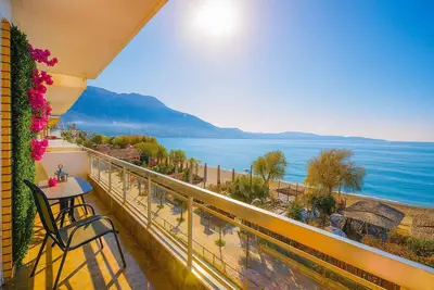 Image de Kalamata Coastal Charm, Modern Seaside Escape
