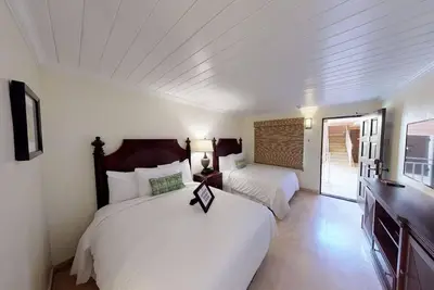 Image de Enjoy the Historic Beauty of St. Croix from an Elegant and Stylish Room