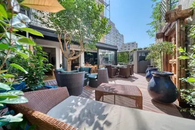 Image de Spacious & Elegant Apartment Steps from the Croisette and Palais des Festivals