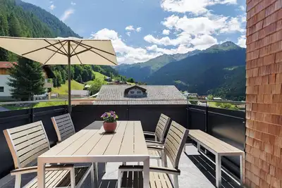 Image de Appartement 'Toni' avec vue sur la montagne, terrasse privée et Wi-Fi