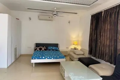 Image de Soul Tree Retreat — The Ultimate 1-Acre Farmhouse in Gurgaon